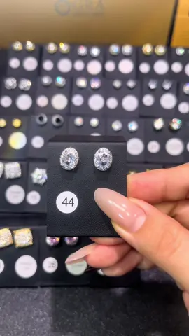 Stunning earrings#Streetwear #Earrings #jewelrytiktok #fyp #tiktokmademebuyit 