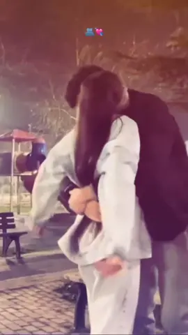 heartfull hug moments deep Connection in a hug love & comfort I a hug 🤗🫂💗😭   . #fypシ゚viral #romantic #hugs #couplegoals #trending