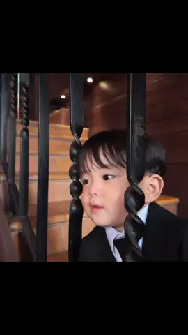LMAOOOO 😭😭 #yoojun #babyyoojun #kpop #txt #cutebaby 