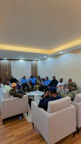 Wadatashi! Siyaasiyiinta, Saraakiisha iyo Odiyaasha Dhaqanka. #Somalia #KGS #Buurhakaba #Mogadishu #Diplomacy 