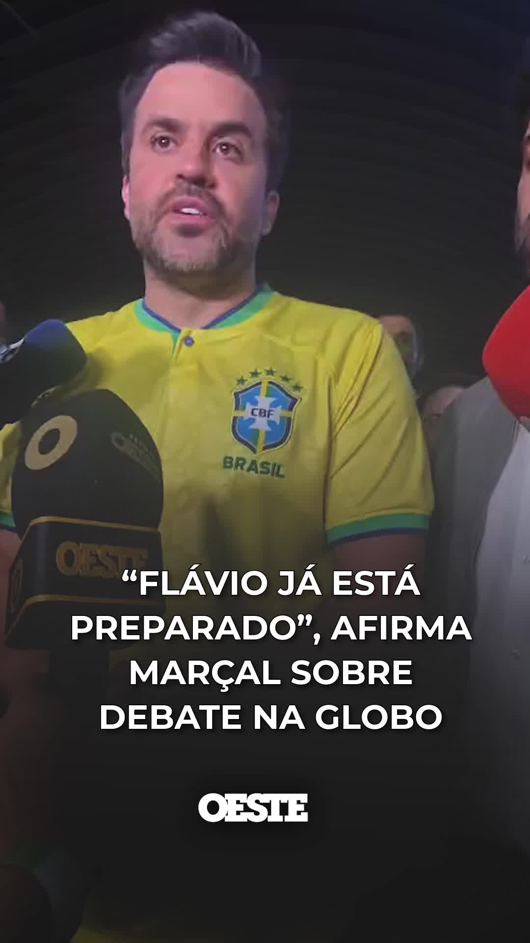 Pablo Marçal afirmou que Flávio Bolsonaro já está preparado para o próximo debate presidencial e não precisa de preparação adicional. Segundo o empresário, o senador vem desenvolvendo suas habilidades de comunicação há cerca de um ano e deve manter uma postura ponderada e respeitosa diante de Luiz Inácio Lula da Silva. O confronto entre os dois candidatos está marcado para sexta-feira (23), na TV Globo. Marçal afirmou, porém, que Flávio terá uma postura diferente da apresentada no debate anterior. A declaração foi feita durante um evento em São Paulo, nesta terça-feira (20), organizado por Marçal e que reuniu cerca de 500 influenciadores digitais para ampliar a divulgação da candidatura de Flávio nas redes sociais. Vídeo por @tauanycattan