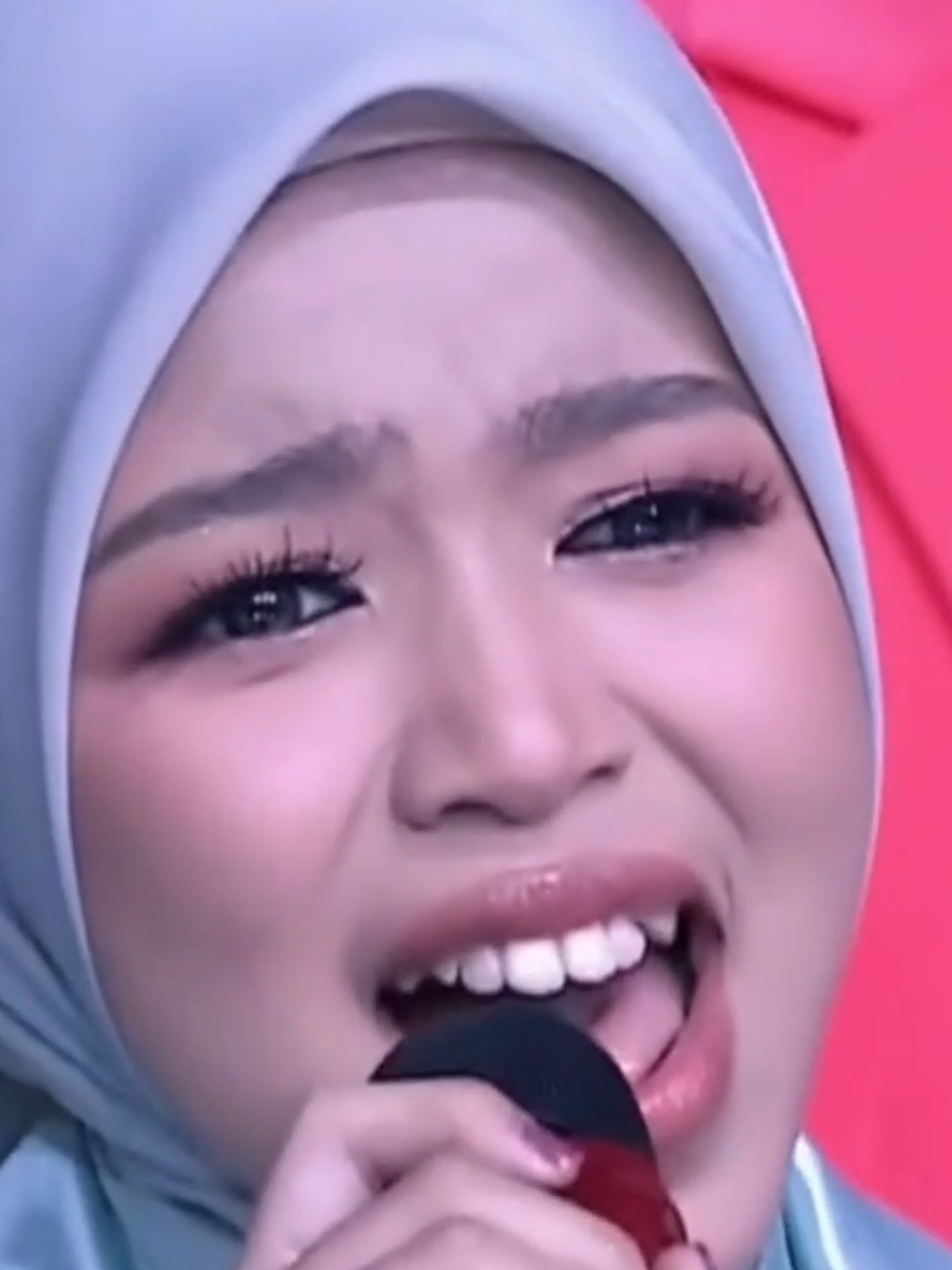 Cengkok Minang @DA8 MURAMA yg bikin candu. akhirnya dia menemukan karakternya sendiri di DA8. Semangat @MURAMAZE OFFICIALL INDONESIA untuk dukungannya. #Muarama #cengkokminang #sijunjung #dangdutacademy8 