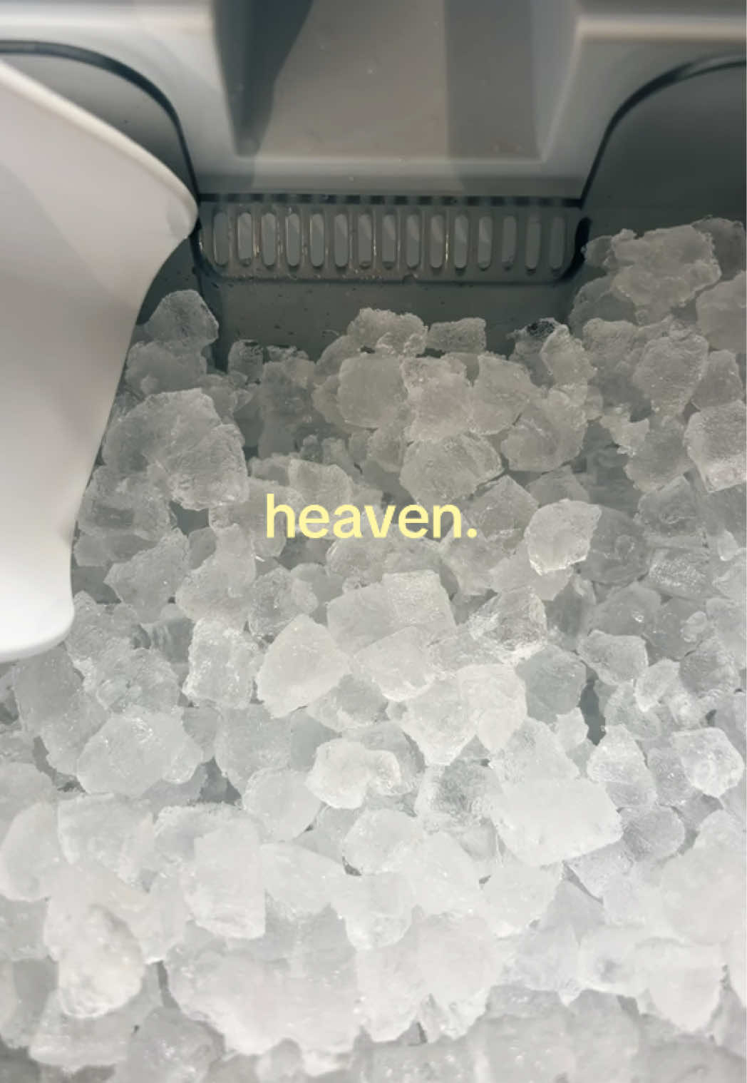 love my nugget ice #trend #nuggetice #relatable #fyp 