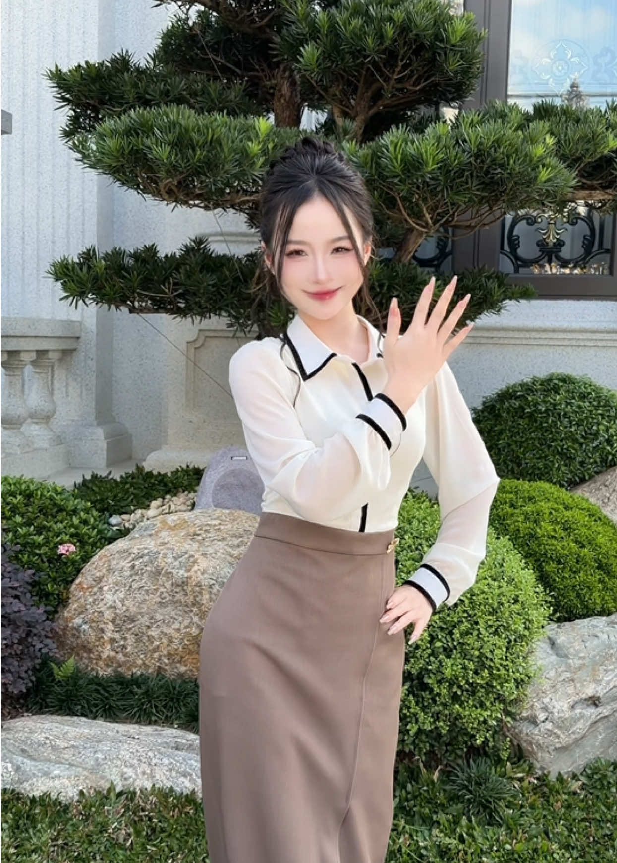 Hào môn có sướng vui chưa, hay giông tố đêm mưa #Evii #Eviivaythietke #vaydangdai #vayxinhmoingay #Viral 