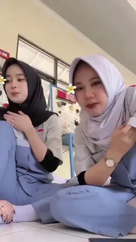 jam istirahat#fyp #anaksma #viraltiktok #viralvideo #xyzbca 