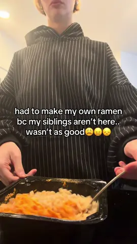 ‼️this is why ur siblings should always make ur ramen‼️ #ramen #Siblings #makeit #oldersister #noodles 
