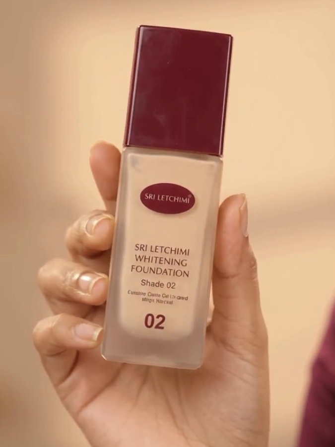 Brighter, smoother, and healthier skin is just a step away with Sri Letchimi Whitening Foundation (15ml)! ✨ #SriLetchimi #WhiteningFoundation #FlawlessSkin #BeautyEssentials #GlowUp
