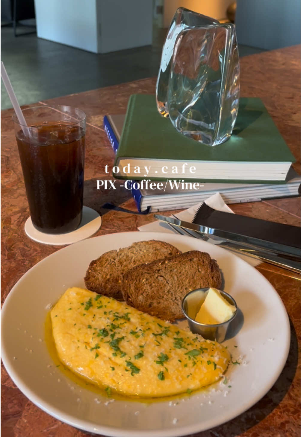 #japan #japancafe #cafe #東京カフェ #tokyocafe at PIX -Coffee/Wine-, 〒153-0042 Tokyo, Meguro City, Aobadai, 1 Chome−14−17 SYT Bldg 2F Credit card✅