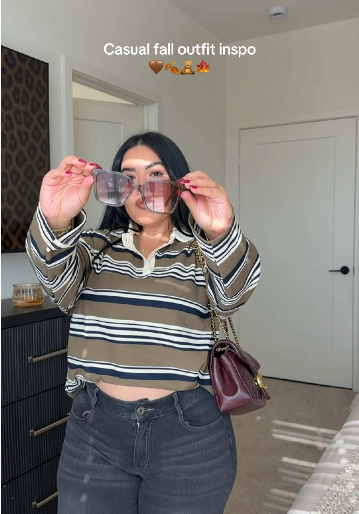 The perfect top, wearing a size medium 🤎  #falldealsforyou #falloutfits #outfitideas #fallfashion #tiktokshopcreatorpicks 