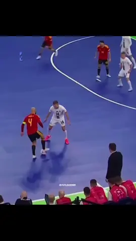 Footsal skills #footballtiktok #footsal #fyt #videoviraltiktok @🗺️🌍🌎🗺️⚽️Football⚽️🌍🌎🗺️ 
