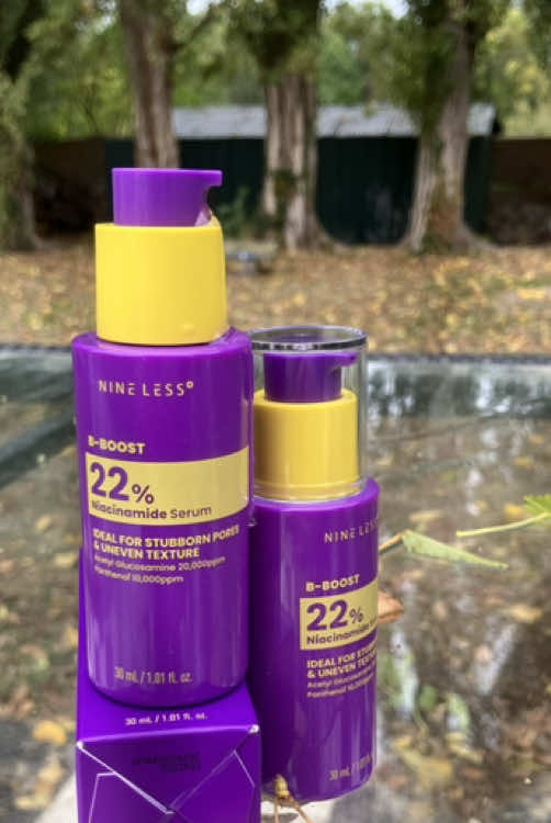 Le secret d’une peau plus lisse commence ici !  Je vous présente le B-Boost 22% Niacinamide Serum de Nine Less 💜@Pour une peau plus uniforme, une texture affinée et des pores moins visibles.@NINELESS Envie de le tester ? Retrouvez-le sur YesStyle avec mon code IKRAMA2110 @YesStyleInfluencers @YesStyle #22niacinamide #highdoseniacinamide #niacinamideserum #poreminimizer #kbeauty  