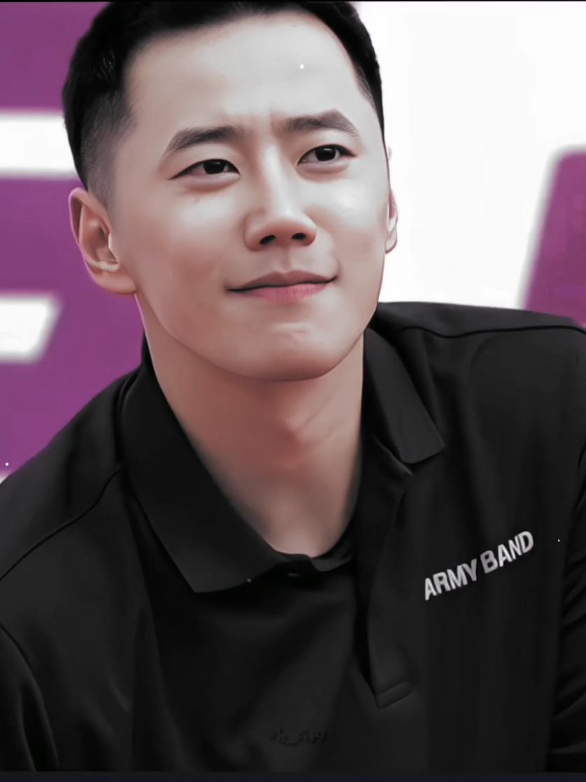 ကိုကိုရေ ရူးပြီ 🙂‍↔️ #LeeJunYoung #이준영 #LeeJunYoungEdit #JunYoung #fyp 