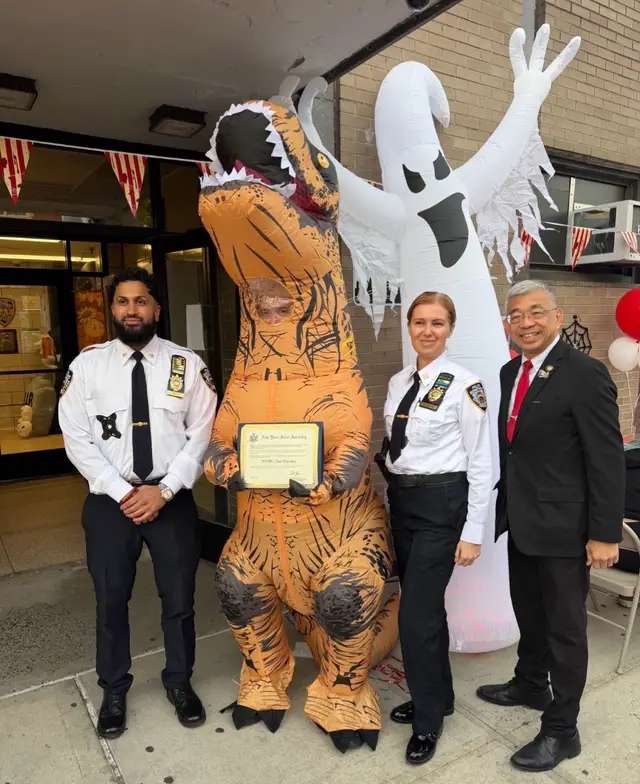 Nypd 72pct deputy inspector keep up  the good work #72PCT #nypd #fyp #sunsetpark 