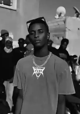 @L2DM🎗😎 @MÀMŹØ__ĢĶŁ_😈 