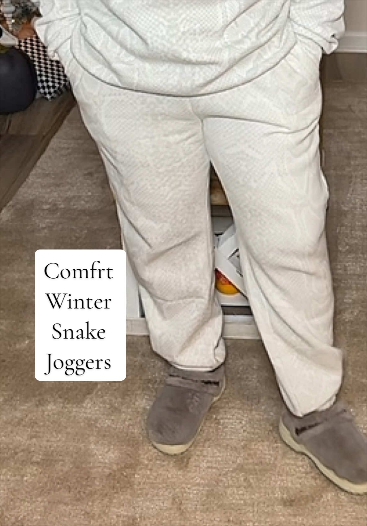 The kind of sweatpants you put on and immediately understand the hype! 😍 These Comfrt joggers are oversized, incredibly soft, and made for those days when comfort is EVERYTHING! ☁️🖤@Comfrt  #TikTokShopBlackFriday #discoveryourgift #Comfrt #ComfrtSweatpants #OversizedJoggers
