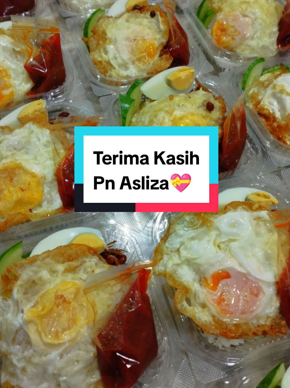 terima kasih pn asliza order nasi lemak dengan kaklina utk jamuan di pejabat..semoga dimurahkan rezeki ya..aamiinn . #kaklinacomel #nasilemakkaklinacomel #nasilemak #sekinchan #rotirm1 