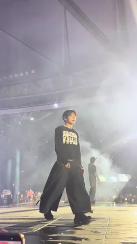 es irreal 🥹 #taehyung #bts #argentina 