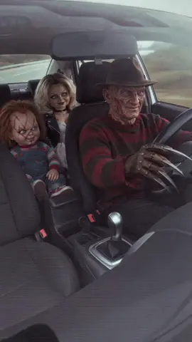 The horror trio is heading straight to the ultimate Halloween night. Buckle up… this party is about to become a nightmare! 🔥🔪 #FreddyKrueger #Chucky #Tiffany #Halloween #horroricons 