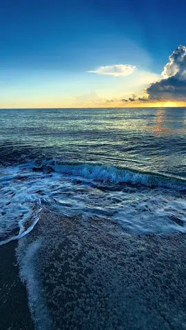 #miami #sunrise #sunset #ocean #sky 
