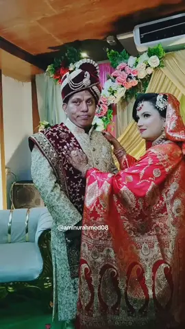 আহা সেলিম চাচা তাহাজ্জুদ নামাজ পরি নিয়ে নিলেন আহ চাচা।।।। চাচি কত খুখি টাকার মেনিশ পাইয়া আহা বেডি মানুষ টাকা ধন সম্পদ ছাড়া কিছু বুঝে না 😁😁😀#aminurahmed08 #bdtiktokofficial🇧🇩 #sylheti_fua #highlight #বাংলাদেশি_ভাইরাল_টিকটক 