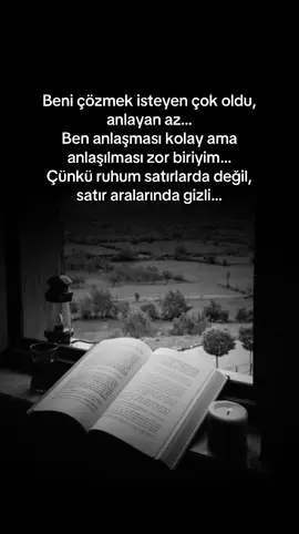 İnsan bazen bir kitap gibidir; kapağı kolay açılır ama içindeki anlamı çözmek ömür ister. Herkes sayfaları çevirir fakat yalnızca sabredenler, satırların arasındaki hakikati görebilir. Çünkü en değerli sırlar, en sessiz yerlerde gizlidir. #fyp #keşfet #trend #özlüsözler #keşfetteyiz