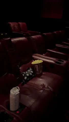 My new favorite thing <3  #xyzbca #amctheaters #wildwood #solodate #fupp 