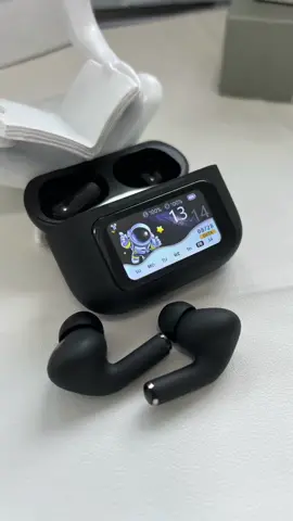 Auriculares inalámbricos con pantalla táctil para disfrutar de la música en cualquier lugar #Auriculares2026 #TecnologiaPortatil #AccesoriosParaCelular #MusicaSinCables #GadgetsNuevos