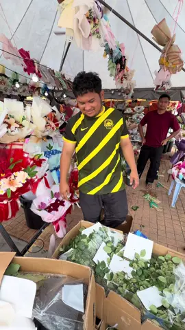Ronda2 jom 😍 #uitmdihatiku #gifthelper4u #konvouitmshahalam105 #fyppppppppppppppppppppppp #bouquetkonvouitm 