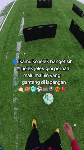 yang jelek aja maluin yg ganteng masa yang ganteng di maluin yang jelakk wkwkwk #craatorsearchinsight #videofotball #fyp #katakatabola #algoritmatiktok 