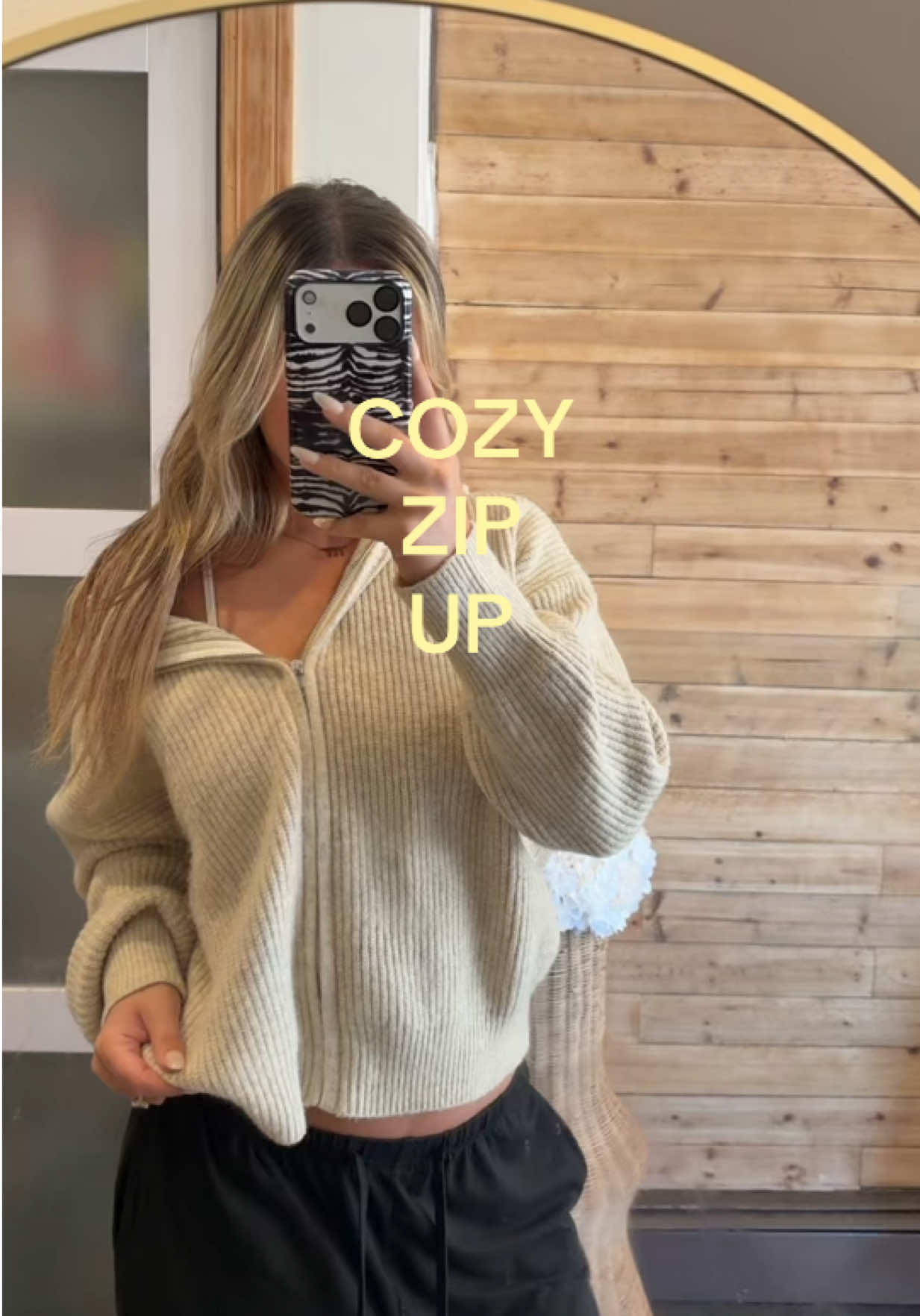sooo comfy  #outfit #outfitinspo #cuteoutfits #comfy #falldealsforyou 
