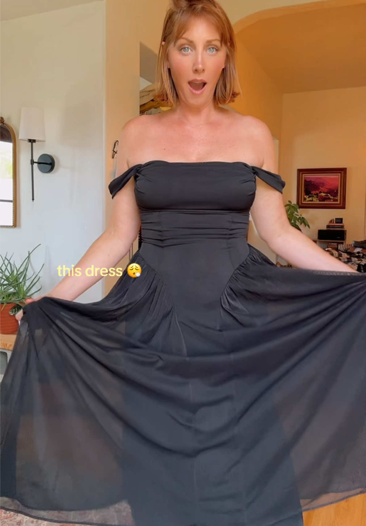 5’10 / size medium 🦢🦢🦢 Stunning!! Jaw on the floor. #FormalDress #WeddingGuestDress #PromDress #littleblackdress 