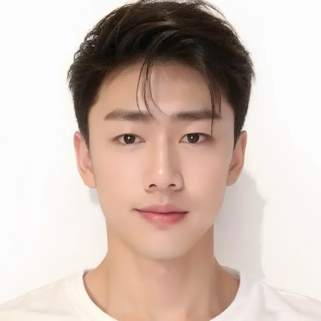 My name is Brother San. I'm from China. This is my first time playing TikTok. Thank you for your attention!
