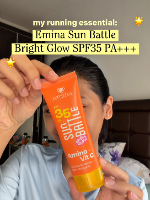 Every runner need a sunscreen☀️🧴 Pakai susncreen yang ringan dan ga whitecast kaya Sun Battle Brigh Glow SPF35 PS+++ ini! #emina #sunscreenemina #sunscreenpelajar #sunscreenviral #sunscreen