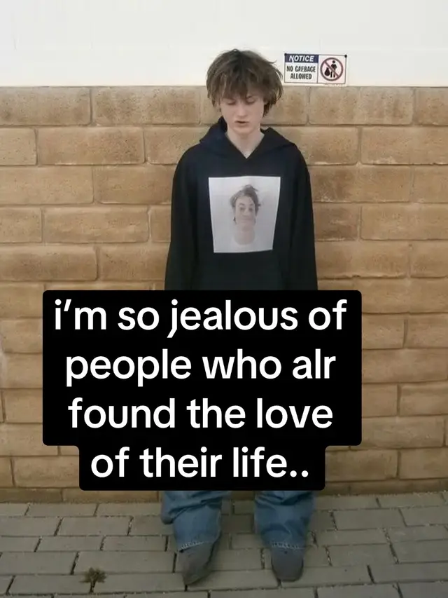 #teenagelove #relationships #lolm #jealous #failedtalkingstage 