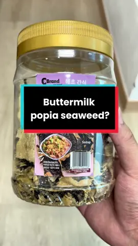 Sekali hadap dah habis? Betul guys🤭 Tengok bawah dekat beg kuning tu #cbrand #jomtry #foodtokmalaysia #popiaseaweed #FYP 