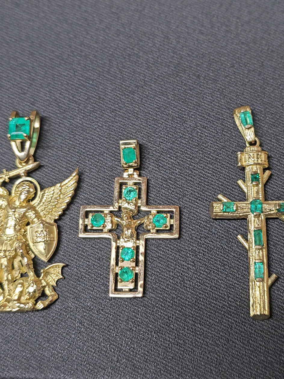 #fyp #usa #mexico #luxuryjewelry #colombianemerald 
