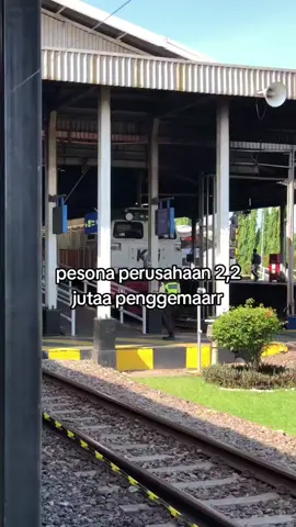 pesona bumn terbaik #keretaapi #semakinmelayani #semakinmahal #danantaraindonesia #ptkaiindonesia 