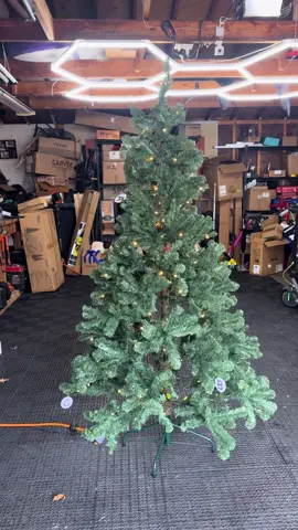 GARVEE 5ft Slim Pre-Lit Tree #chritmastree #tree #prelitchristmastree 