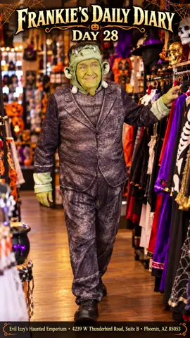 Frankie's Daily Diary Day 28 picking up last minute Halloween 🎃 needs at Izzy's Costume Headquarters  #grandpakenreadingtime #frankie #tiktokfamily #halloweenlive #halloween 