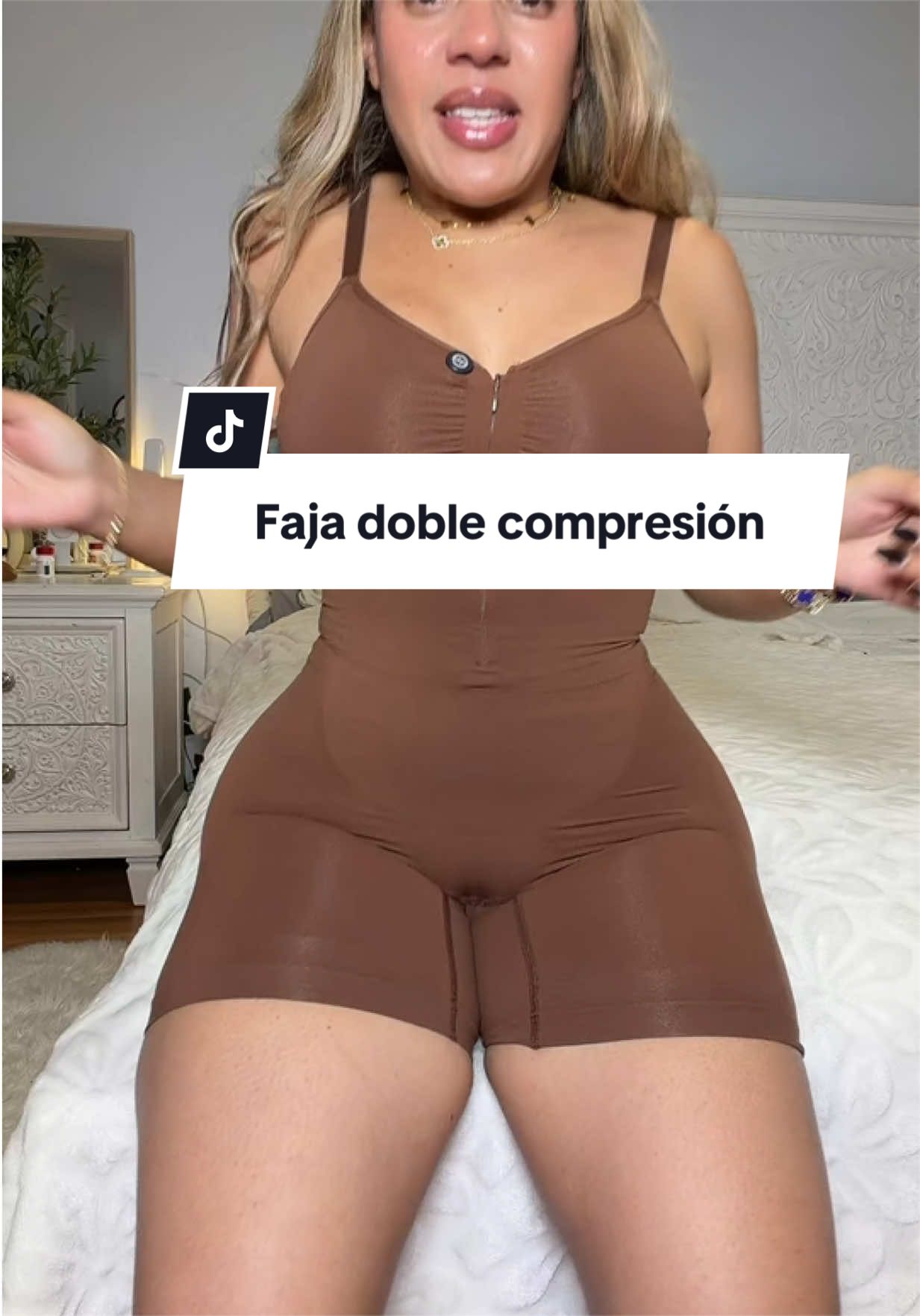 Faja doble compresión uso diario y casual @YIANNA INC #fajascolombianas #tummycontrol #tiktokshopblackfriday #discoveryourgift #yiannafajas 