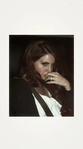 sad lana #moodbored #lanadelrey #aesthetic 