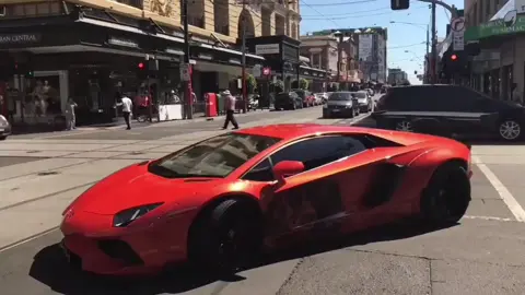 Gotham City's Liberty Walk LP700-4 