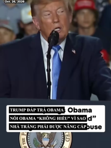 TRUMP NÓI OBAMA “KHÔNG HIỂU” VÌ SAO NHÀ TRẮNG PHẢI ĐƯỢC NÂNG CẤP Tổng thống Trump đã lên tiếng đáp trả những chỉ trích gần đây của cựu Tổng thống Barack Obama liên quan đến dự án cải tạo và nâng cấp Nhà Trắng. Trump cho rằng ông chỉ dành rất ít thời gian cho việc này, đồng thời khẳng định bản thân có nhiều kinh nghiệm trong lĩnh vực bất động sản và xây dựng. Ông nhấn mạnh rằng Nhà Trắng không chỉ là nơi làm việc của tổng thống mà còn là biểu tượng đại diện cho nước Mỹ. Theo Trump, công trình cần được duy trì trong tình trạng tốt nhất có thể, từ các chi tiết kiến trúc bên ngoài cho tới toàn bộ khuôn viên. Ông cho rằng một biểu tượng quốc gia như Nhà Trắng phải luôn sạch đẹp, hoàn hảo và phản ánh hình ảnh của đất nước. Đáng chú ý, Trump cũng nhắc trực tiếp đến Obama và cho rằng cựu tổng thống không hiểu được tầm quan trọng của việc bảo tồn và nâng cấp công trình mang tính biểu tượng này. #tiktokvietnam #viral #fypシ #tiktoknews #fyp #viralvideo