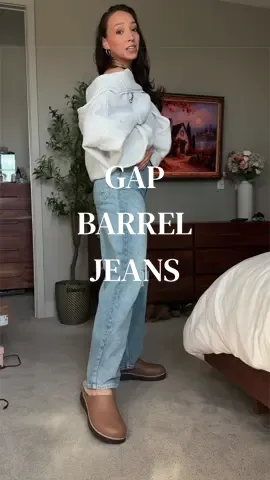 Plenty of other washes available @Gap #gapjeans #barreljeans 