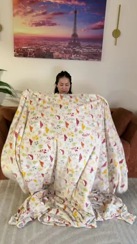 Halloween 🎃 soft plush blanket #sushing #blanket #plushblanket 