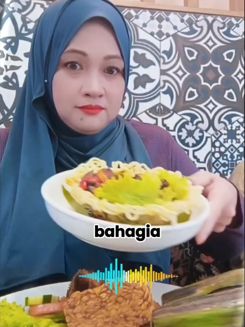 #makanbarenganak  nanti makan bareng sama suami kalau oppa @MAN U.K SG71🇸🇬💥 datang lagi ke indo ya syg 😘😘😘#CapCut 