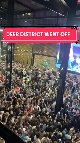 The moment the Deer District fan watch party saw the Brewers win it all. 🎉 (🎥: @Christina Van Zelst)
