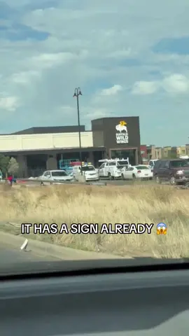 FINALLY MARICOPA 😭🍗 The new Buffalo Wild Wings in Maricopa is really happening and the sign is UP! Located at 17819 N Stonegate Rd, next to Home Depot. Opening planned for mid-2027... who is going on day one with me? Tag your wing partner 👇 #MaricopaAZ #BuffaloWildWings #maricopa #Stonegate #BWWings    