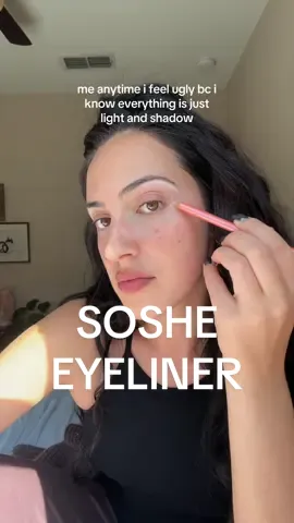 this pencil is creamy liquid light ✨ #soshe #sosheeyeliner #eyebrightener #brighteneyes #makeuphack 