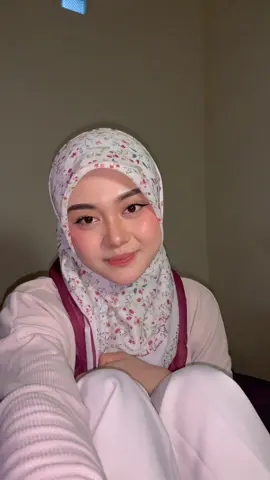 Lagunya terngiang”